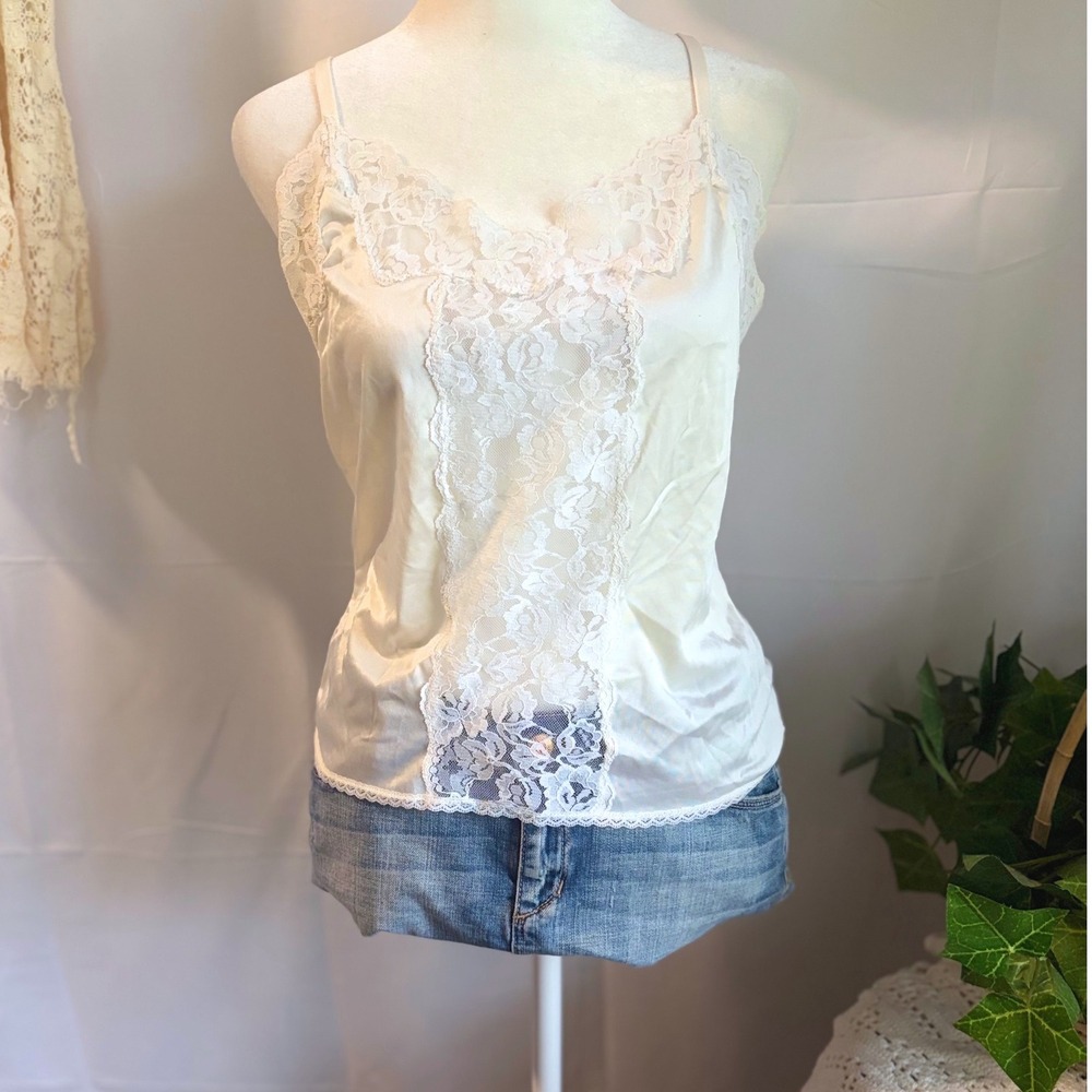 Bestform Vintage Ivory Lace Trim Camisole Antron III Nylon Lingerie Top 1306 34